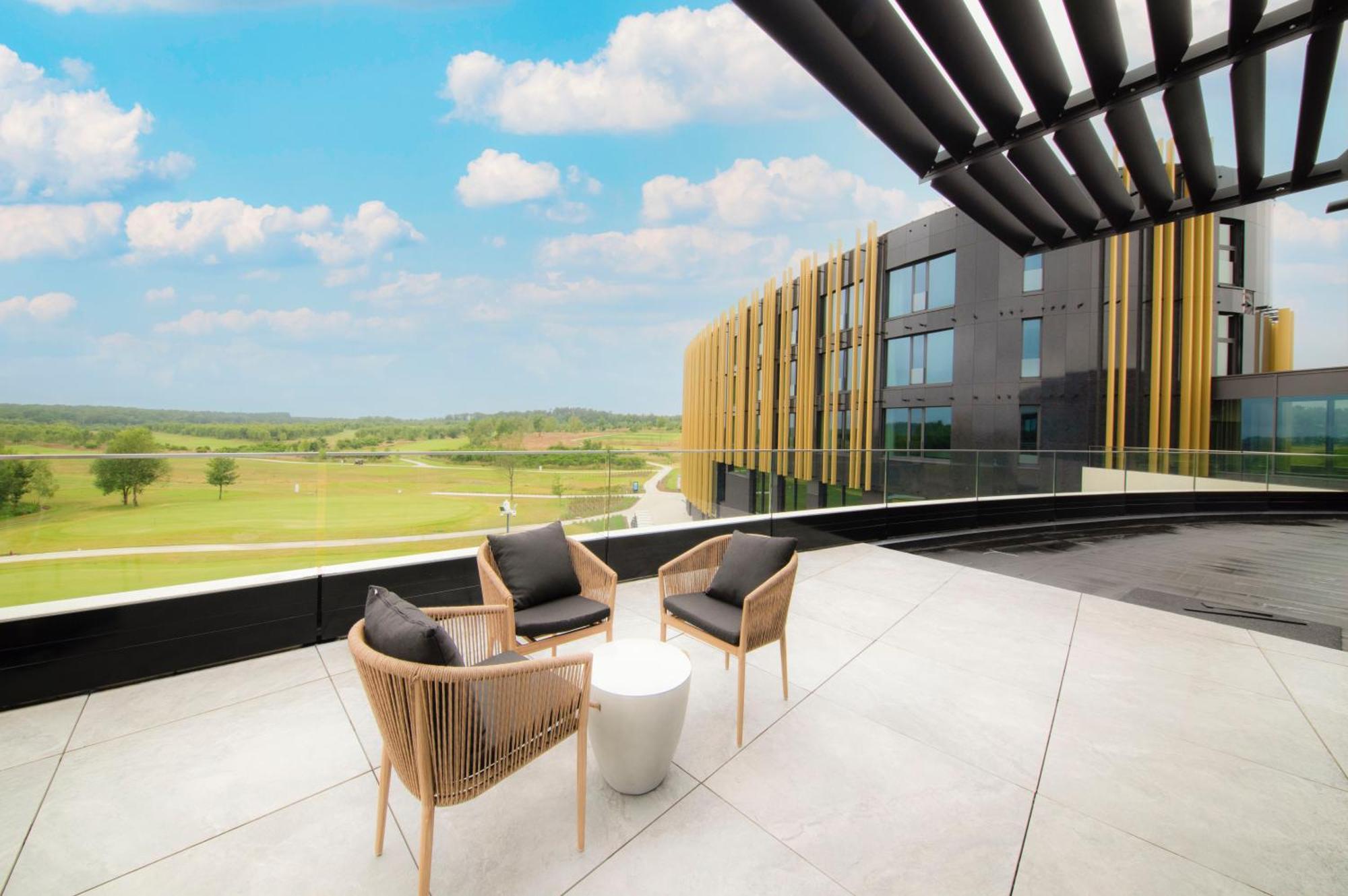 Hotel Du Bois D'arlon 4*